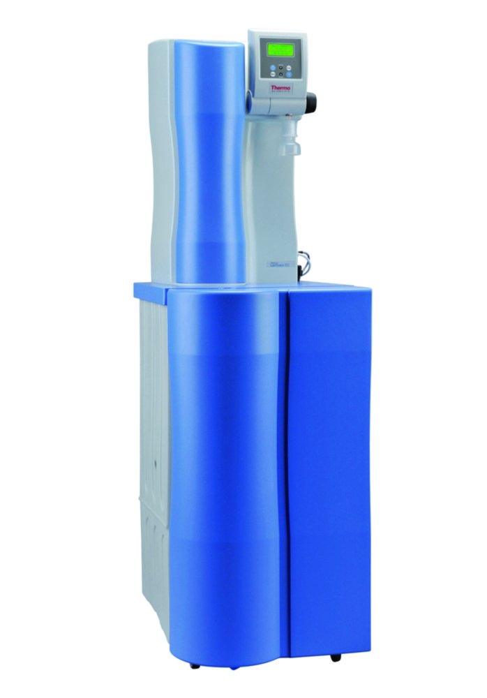 Pure water system LabTower 40 TII (UV) 40 l/h, 120-240 V / 50/60 Hz, with UV desinfection